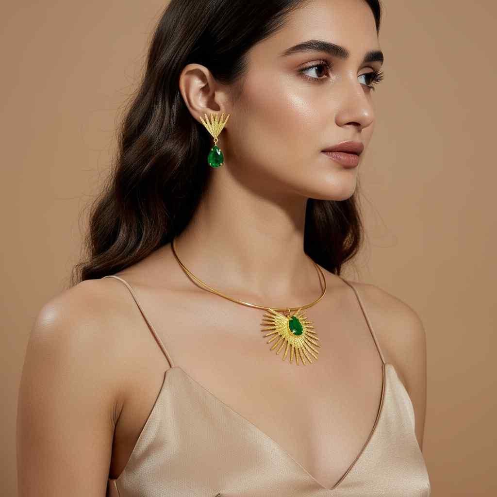 Set of Necklace and Earring (Pack of 1)